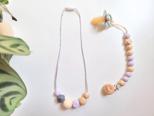 Lilac - Nursing necklace & Dummy holder kit!