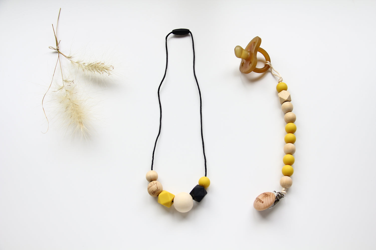 Mustard - Nursing necklace & Dummy holder kit!.